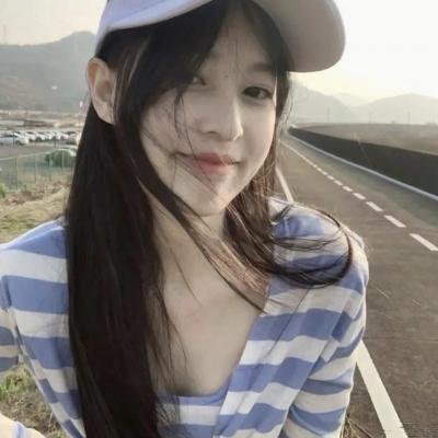 金发美人